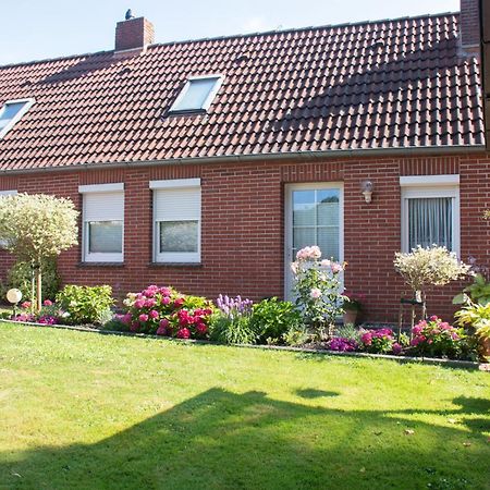 Ferienwohnung Schmidt Krummhörn Екстериор снимка