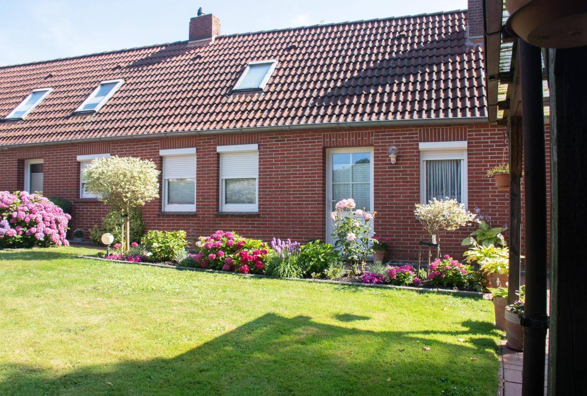 Ferienwohnung Schmidt Krummhörn Екстериор снимка
